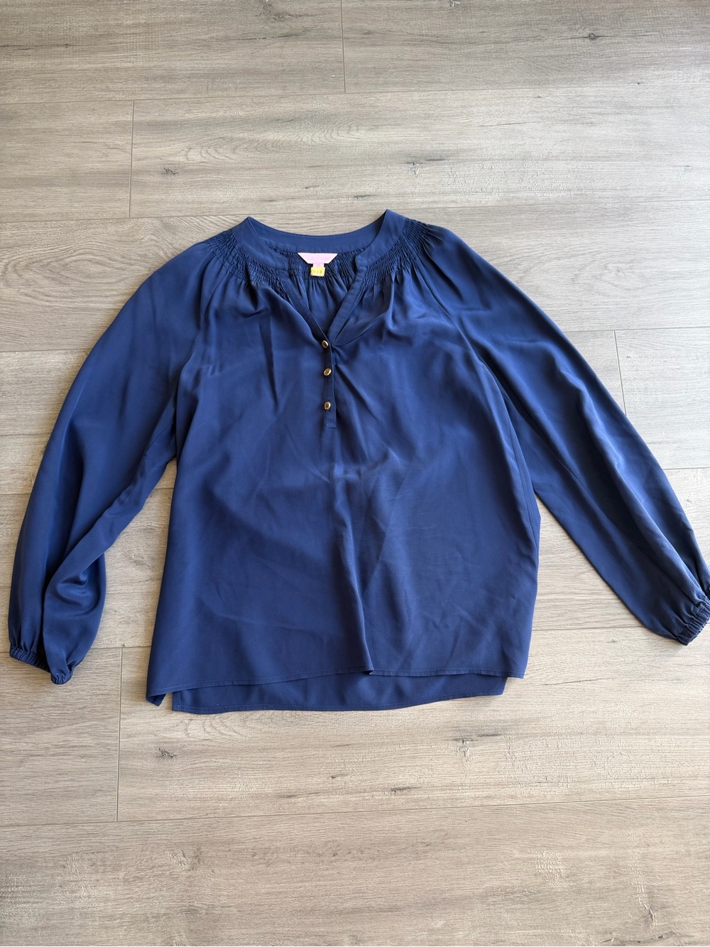 Lilly Pulitzer Navy Elsa Silk top - size XS